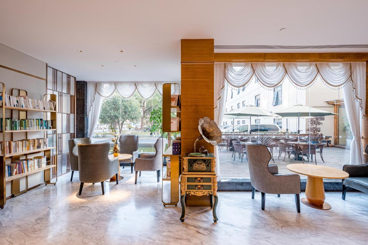 Atour Pudong Jinqiao International Commercial Plaza 4* Shanghai