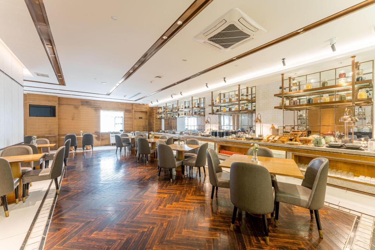 Atour Pudong Jinqiao International Commercial Plaza